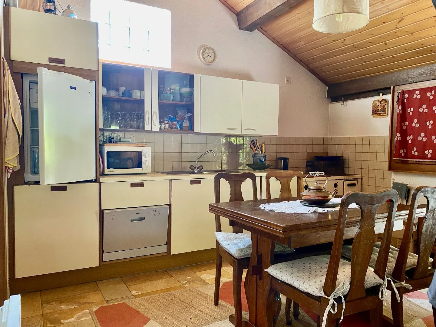 Chalet for sale - Photo 7 of 13