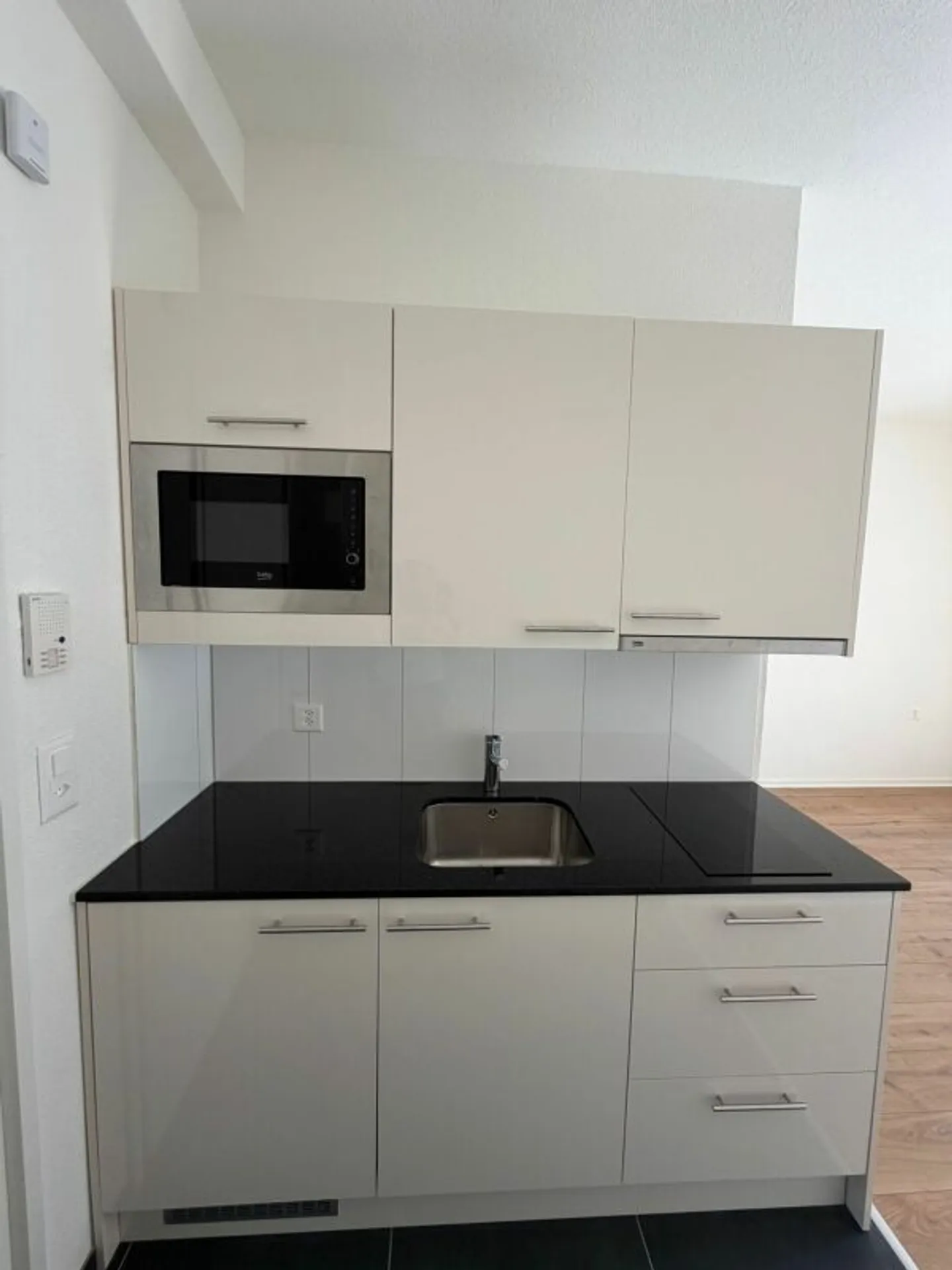 Wohnung: Frisch sanierte 1-Zimmer-Wohnung - Foto 1 von 5