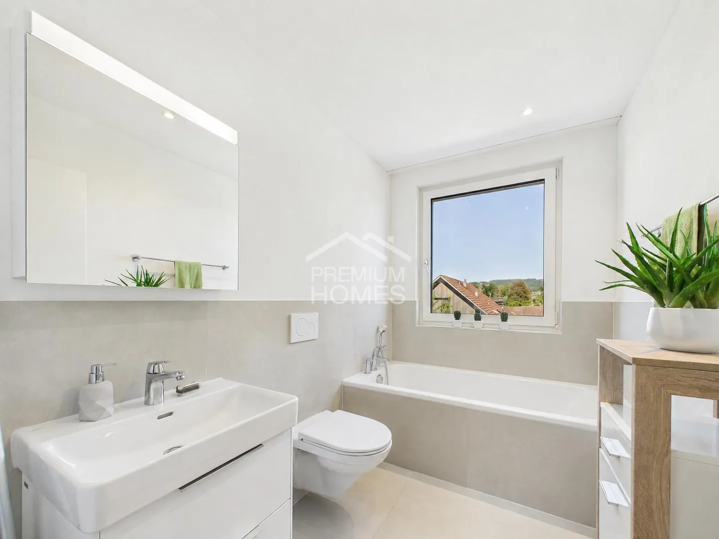 Modern Apartment with Garden - Photo 6 of 13