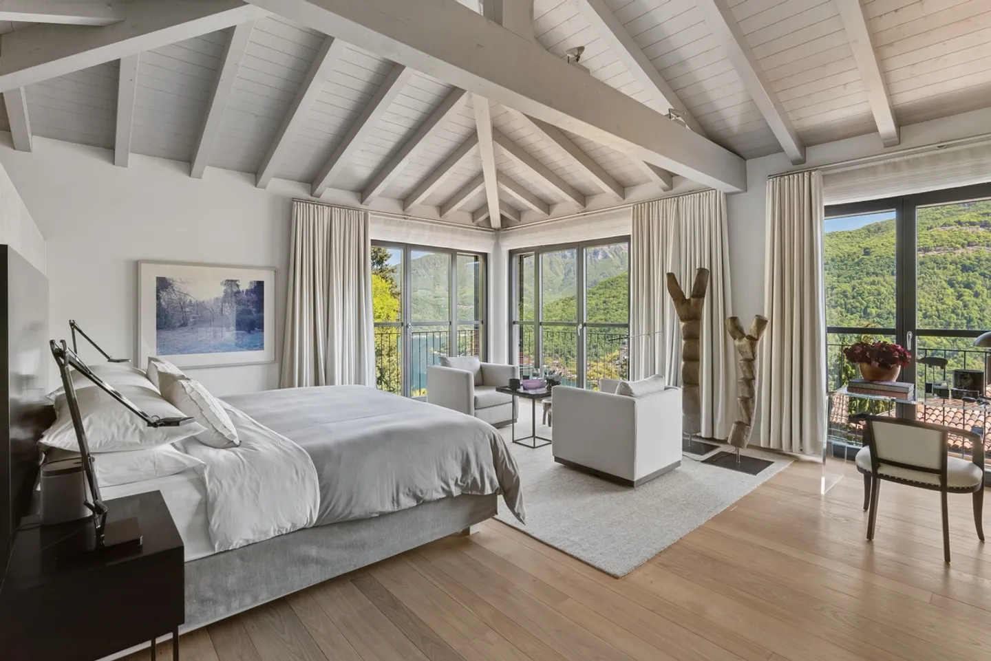Villa di Lusso con Vista Mozzafiato - Foto 10 di 16