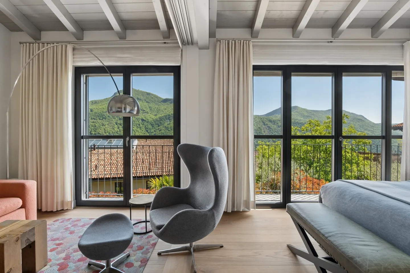 Villa di Lusso con Vista Mozzafiato - Foto 11 di 16