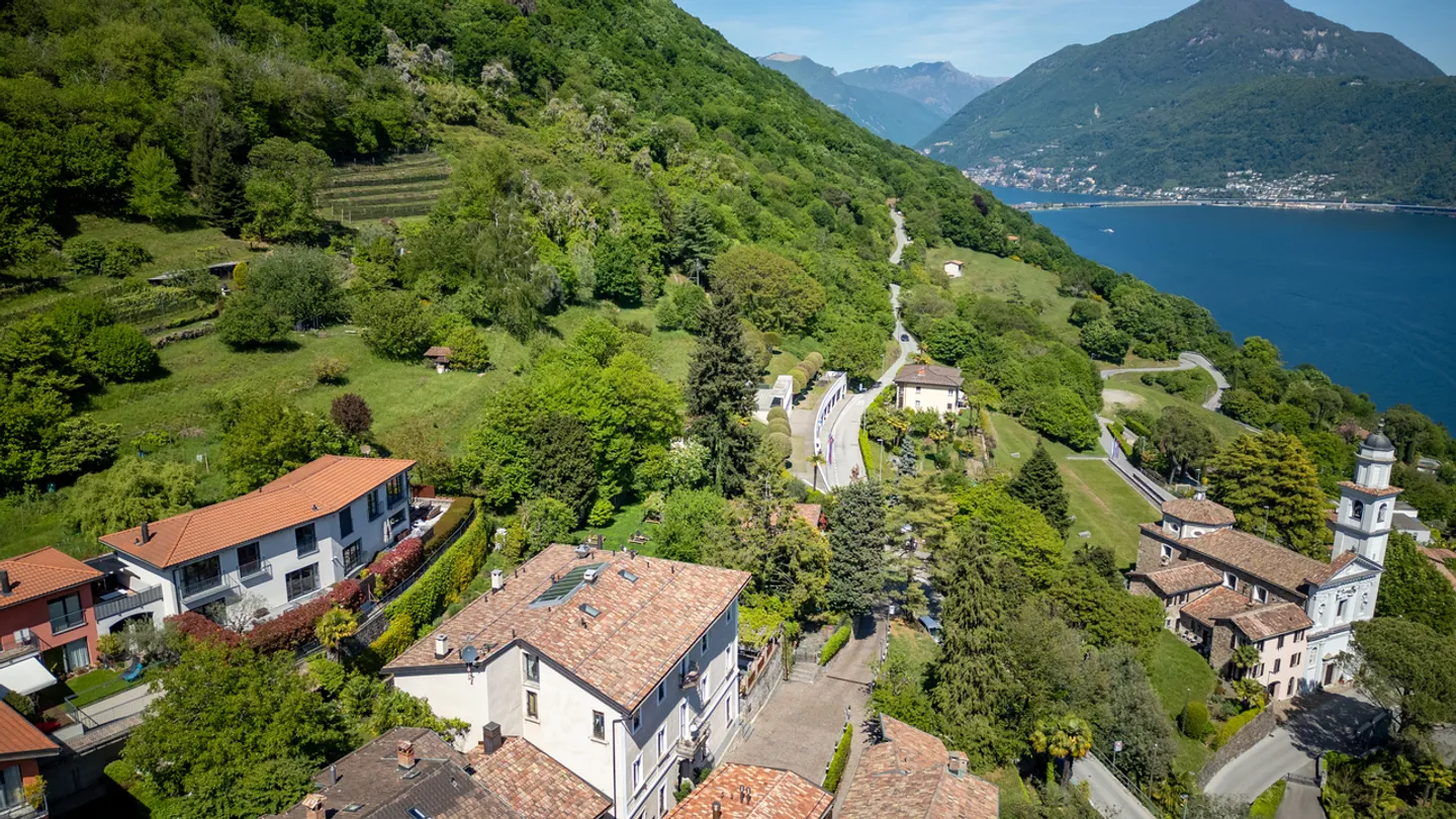 Villa di Lusso con Vista Mozzafiato - Foto 15 di 16