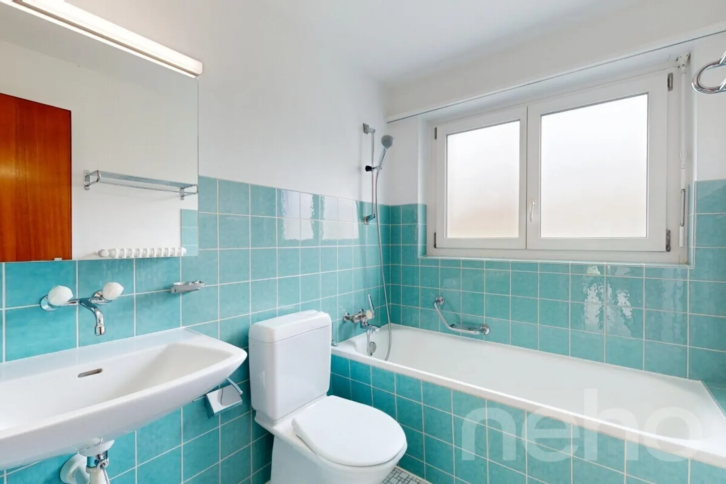 4.5-Room Apartment on the Raised Ground Floor - Sunny, Quiet, and Central - Photo 10 of 12