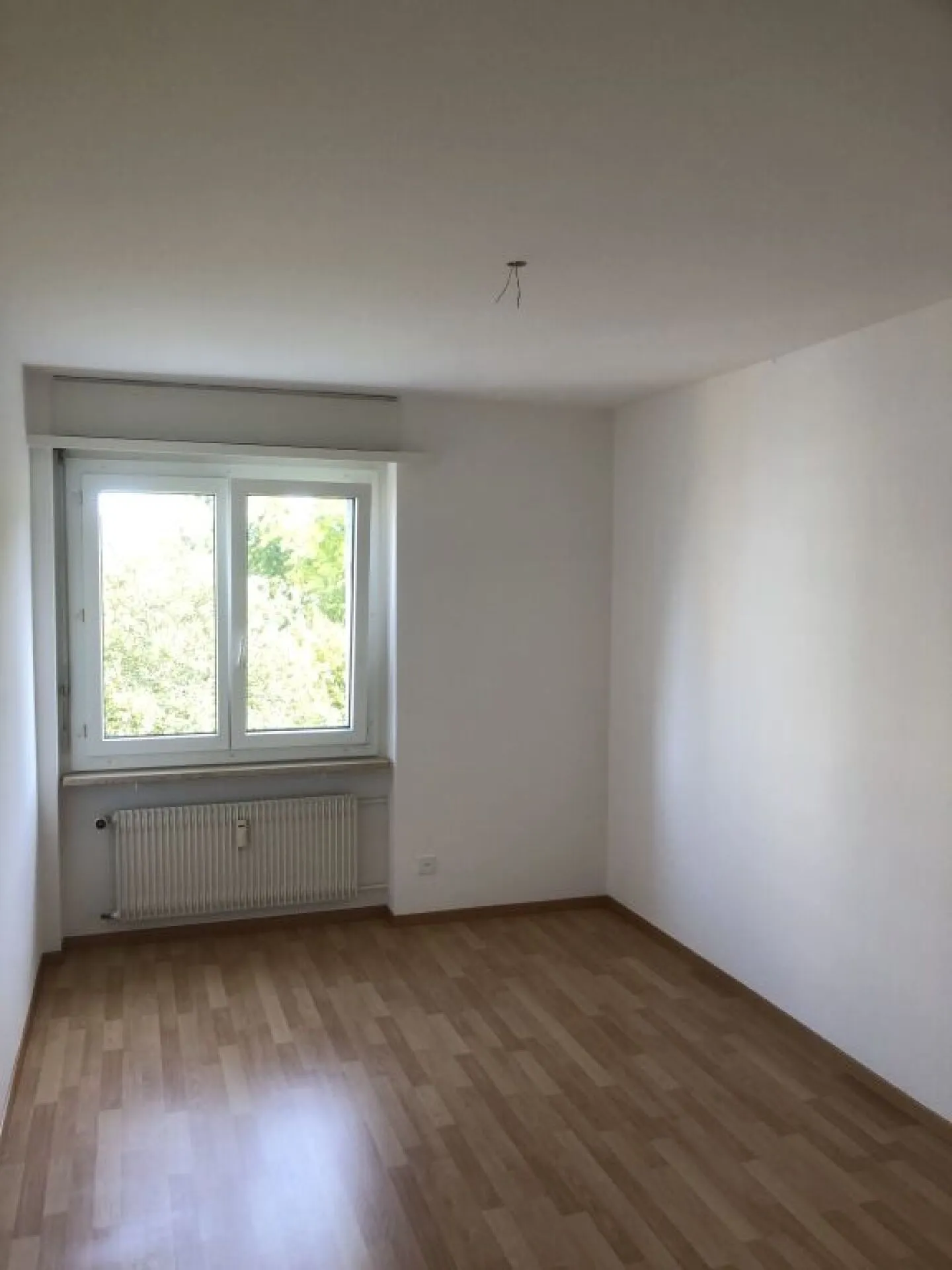 Geräumige Wohnung mit Balkon - Foto 6 von 8