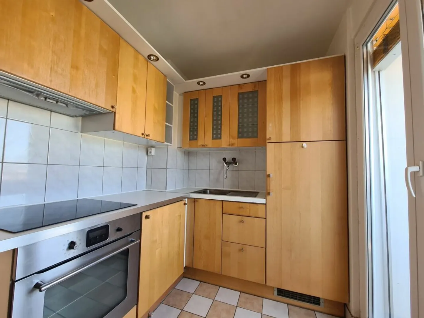 3-Zimmer-Wohnung im 10. Stock - Foto 2 von 7