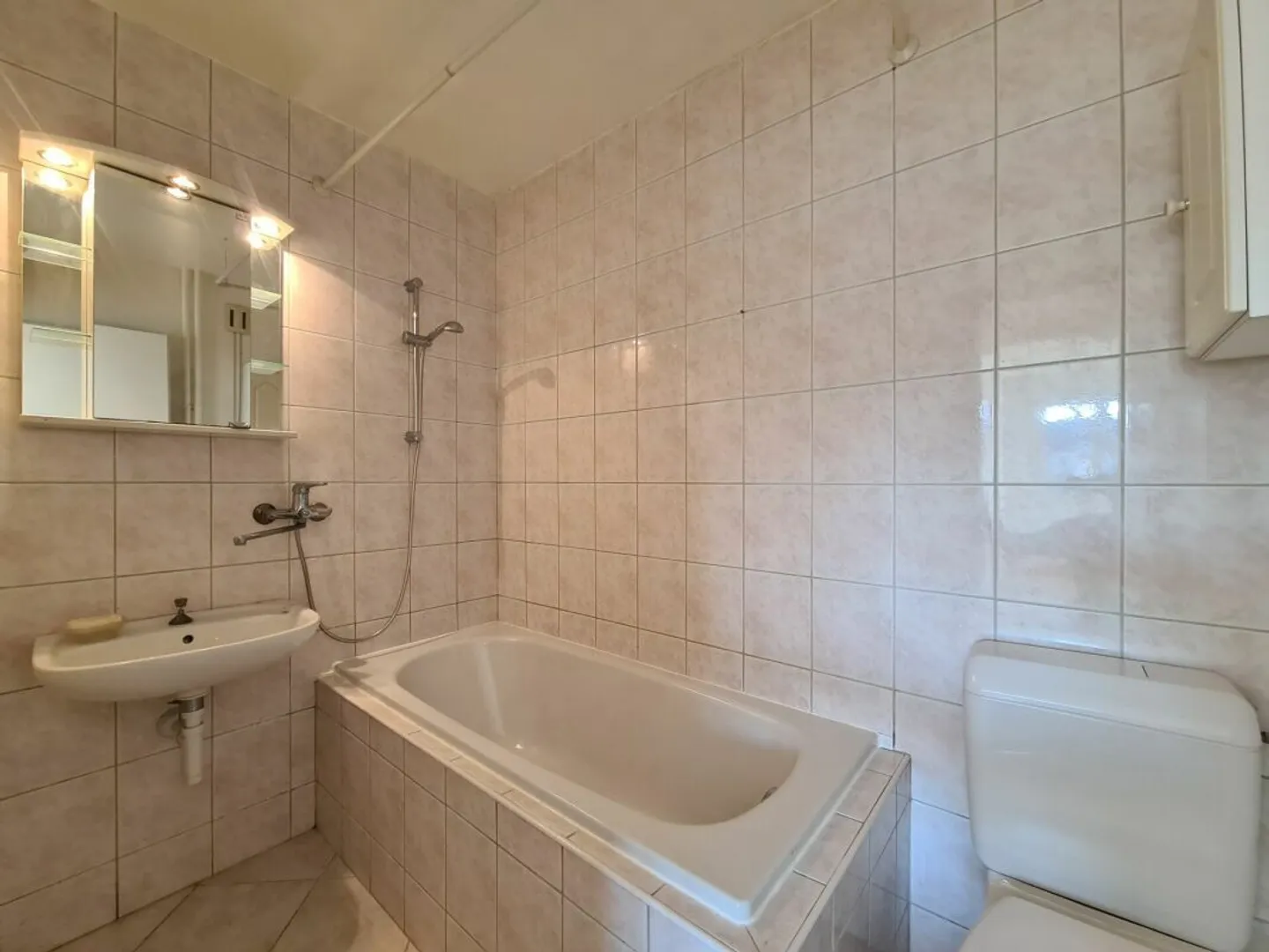 3-Zimmer-Wohnung im 10. Stock - Foto 7 von 7