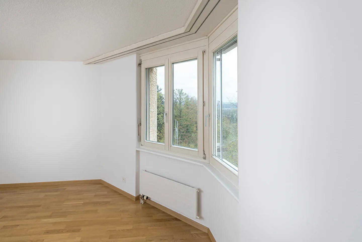 Grosse Wohnung an schöner Lage - Foto 2 von 11