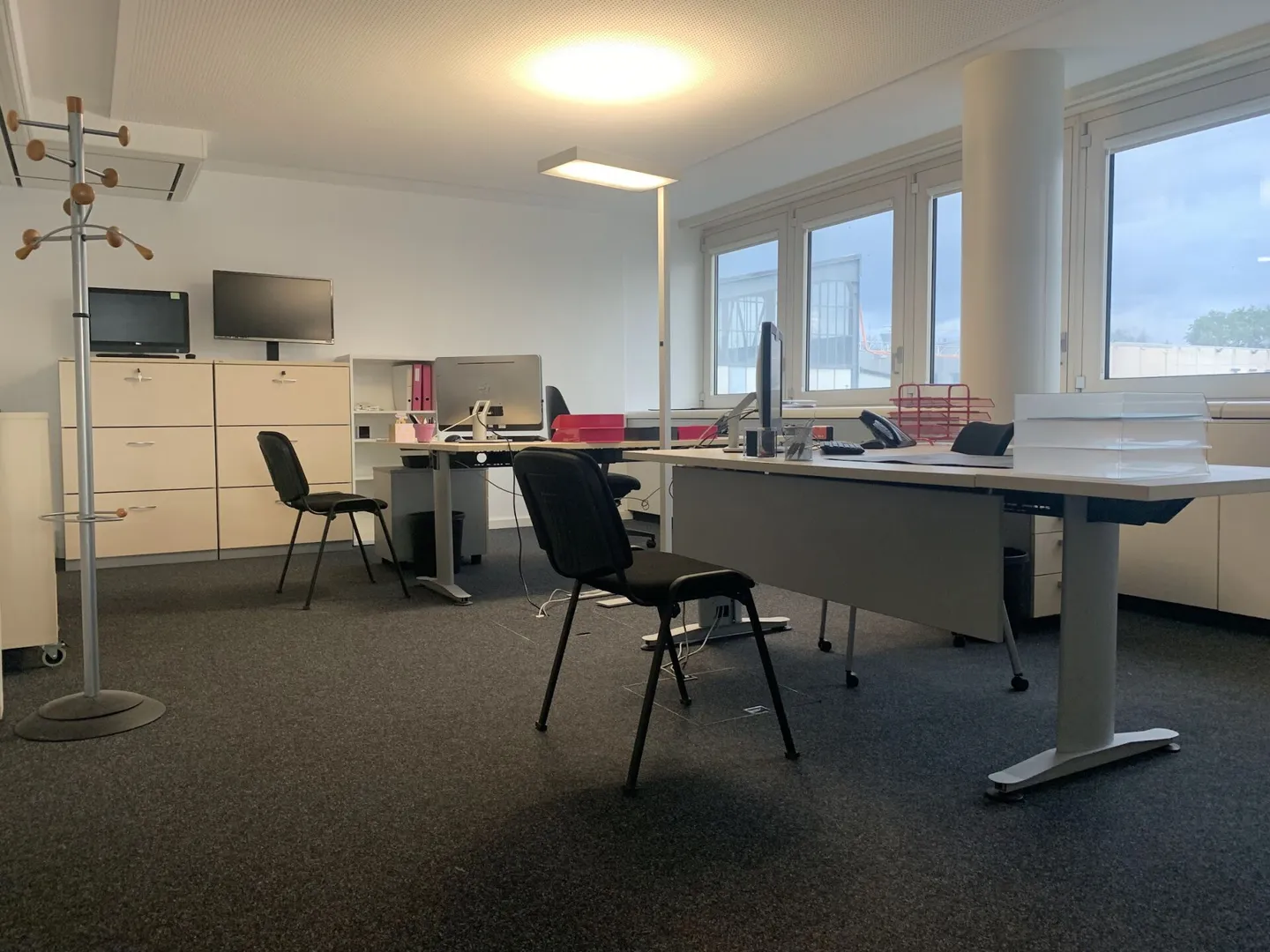 Spazio ufficio in affitto - Foto 2 di 8