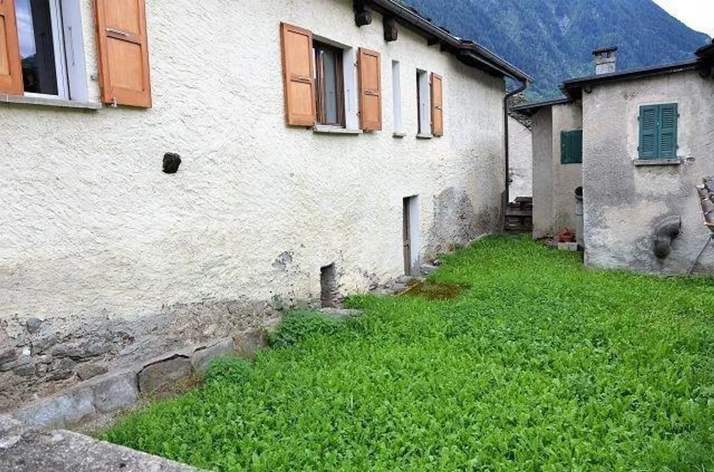 Charming Trattoria in Bleniotal - Photo 23 of 29