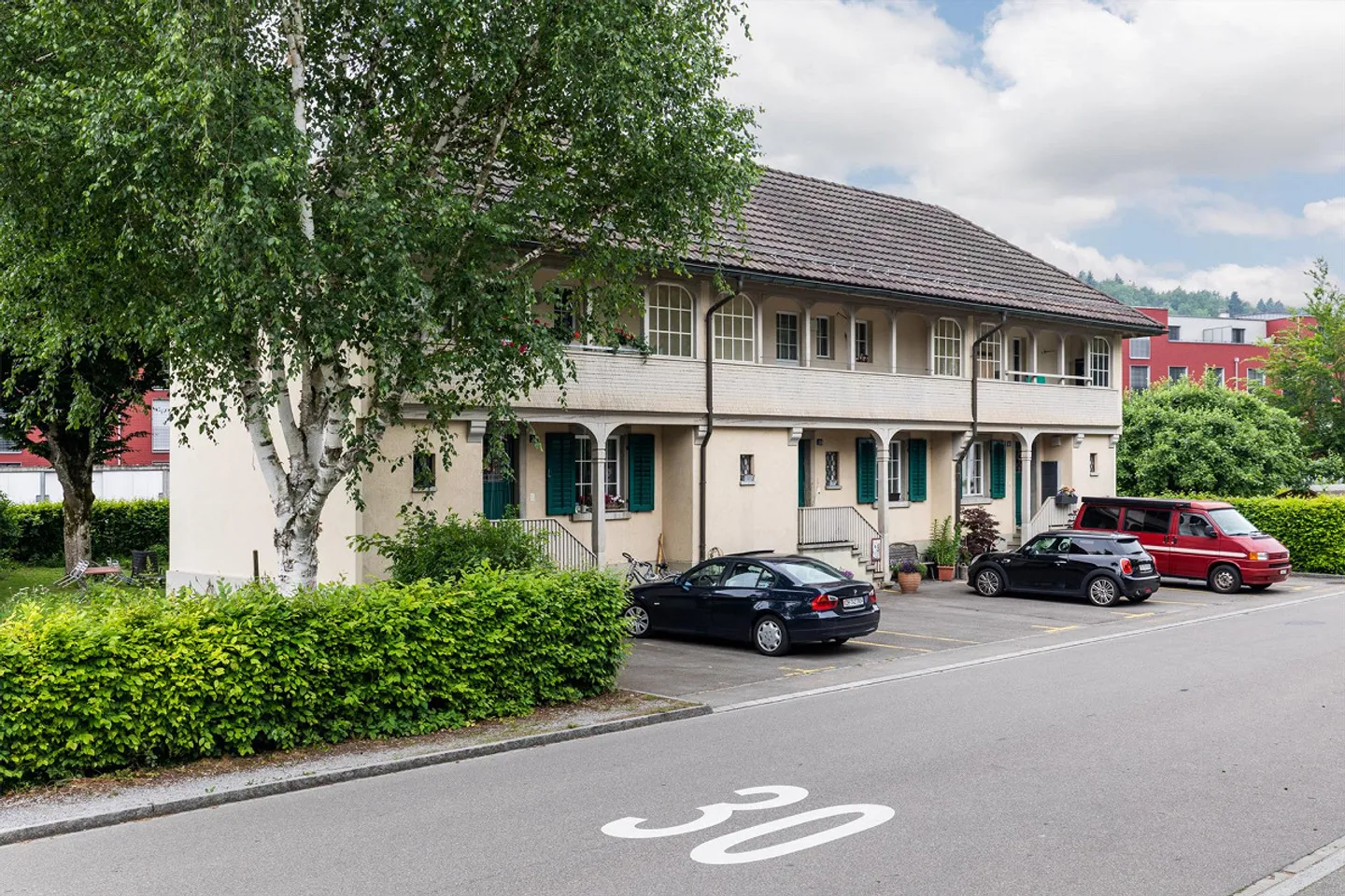 Charming terraced single-family house in a sunny and quiet location - Photo 1 of 5