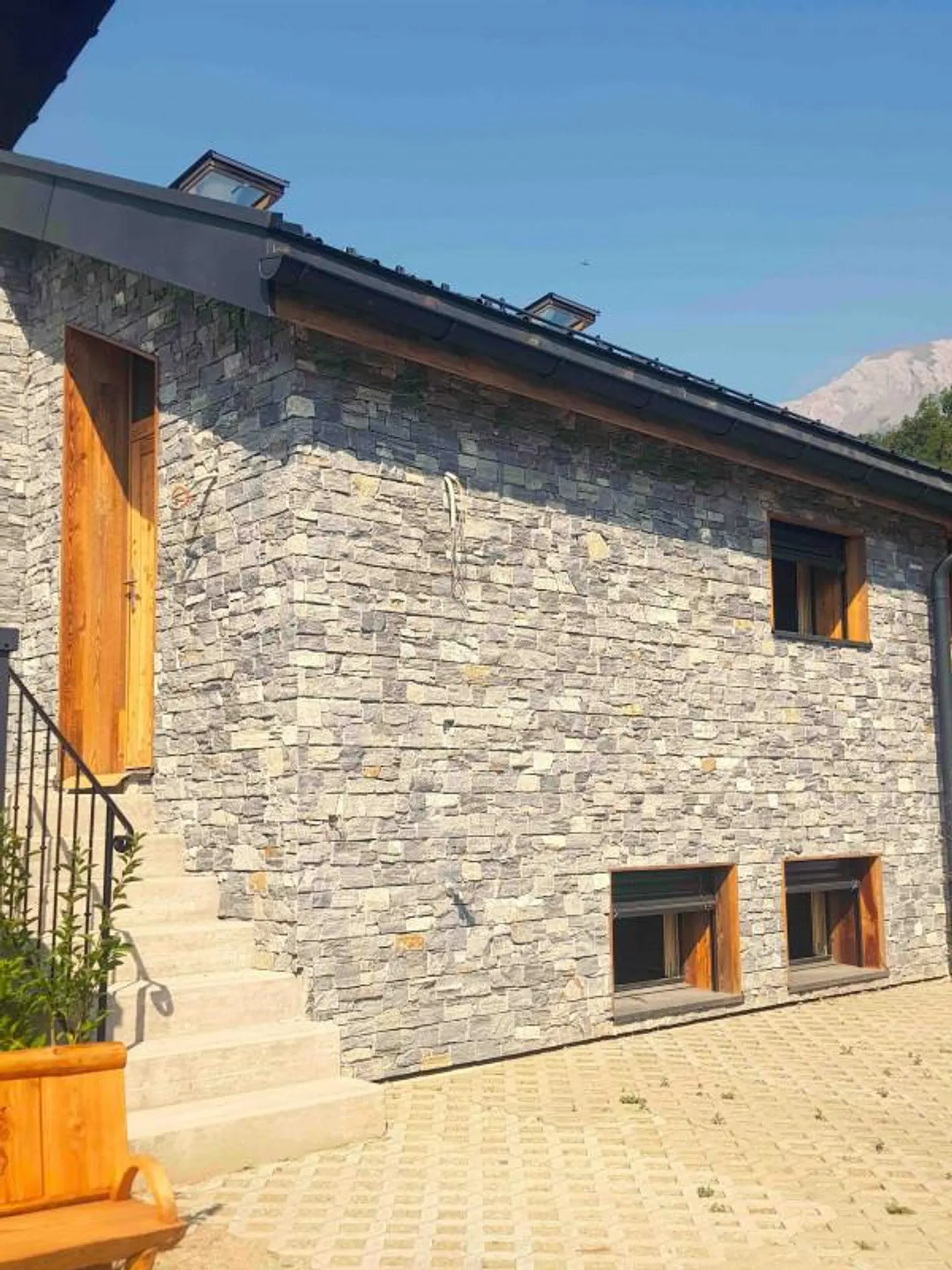 Maison Villageoise Écologique - Photo 1 sur 14