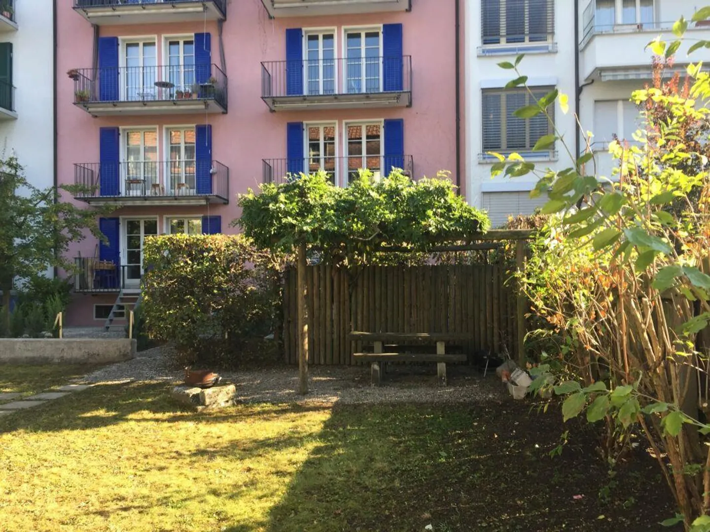 sonnige 2.5-Zimmerwohnung mit Galerie und zusätzlichem Zimmer - Foto 11 von 14