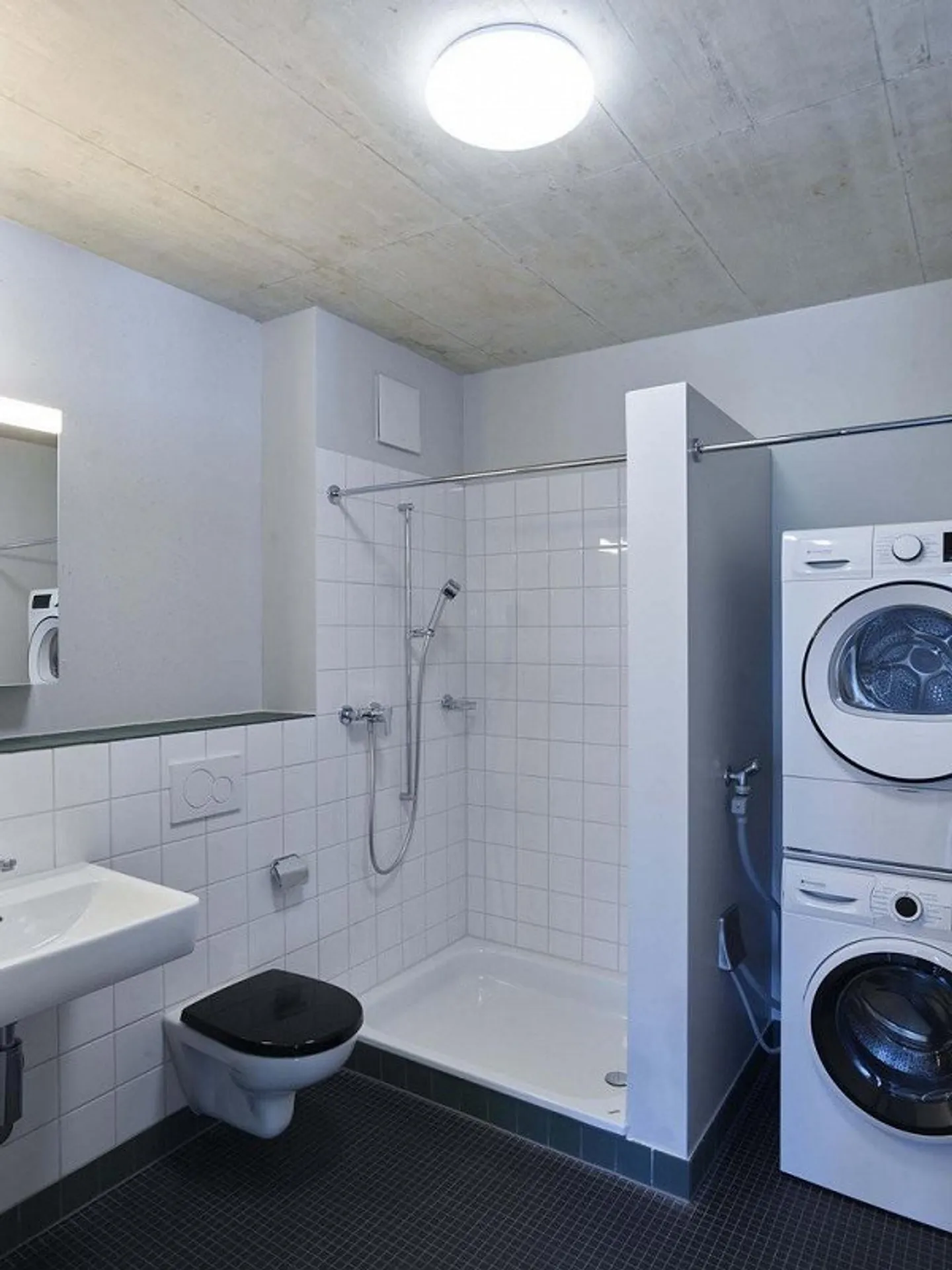 Moderne Attikawohnung in Zürich - Foto 5 von 7