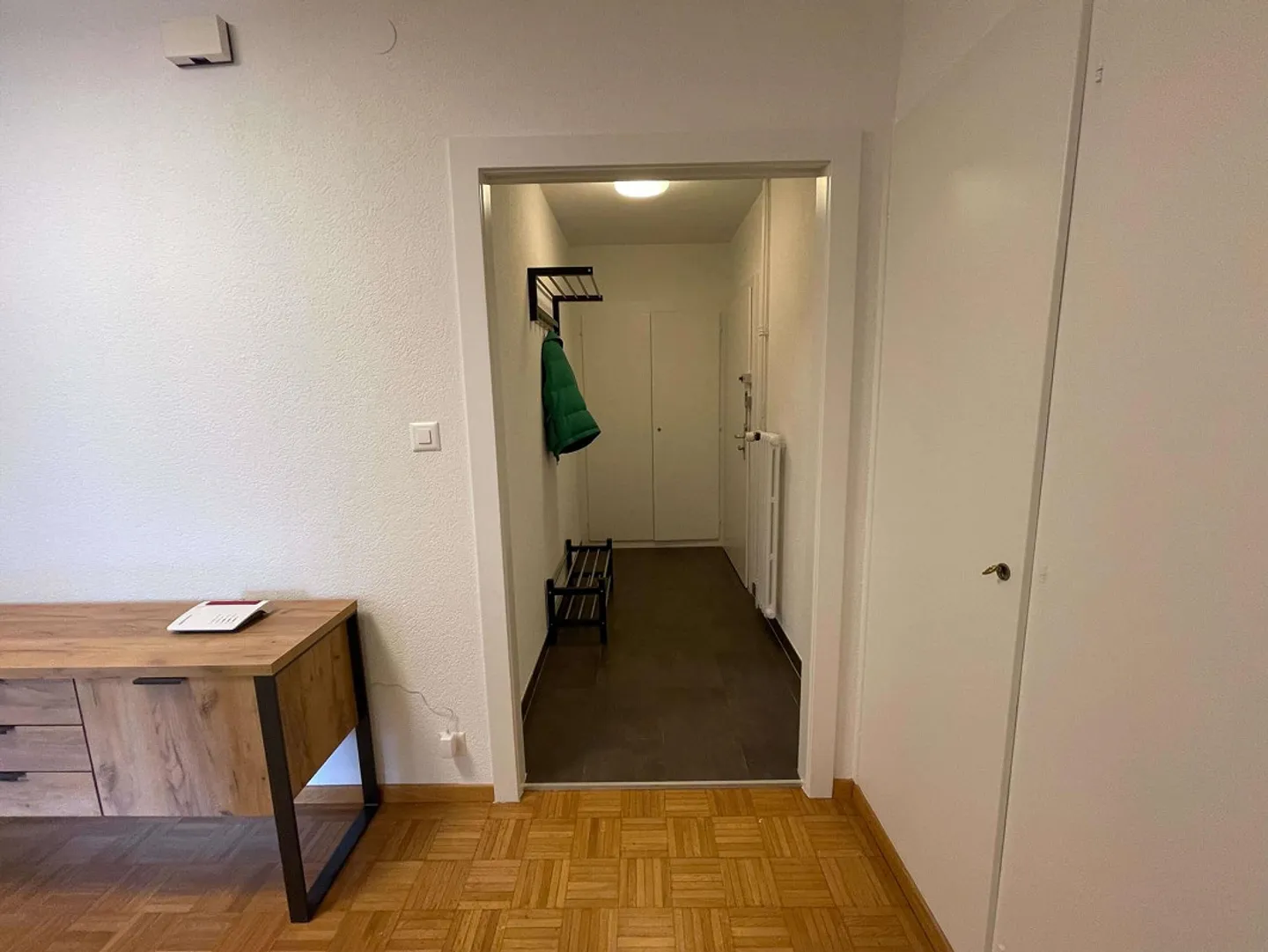 Camera arredata in appartamento modernizzato in una posizione centrale - Foto 24 di 25