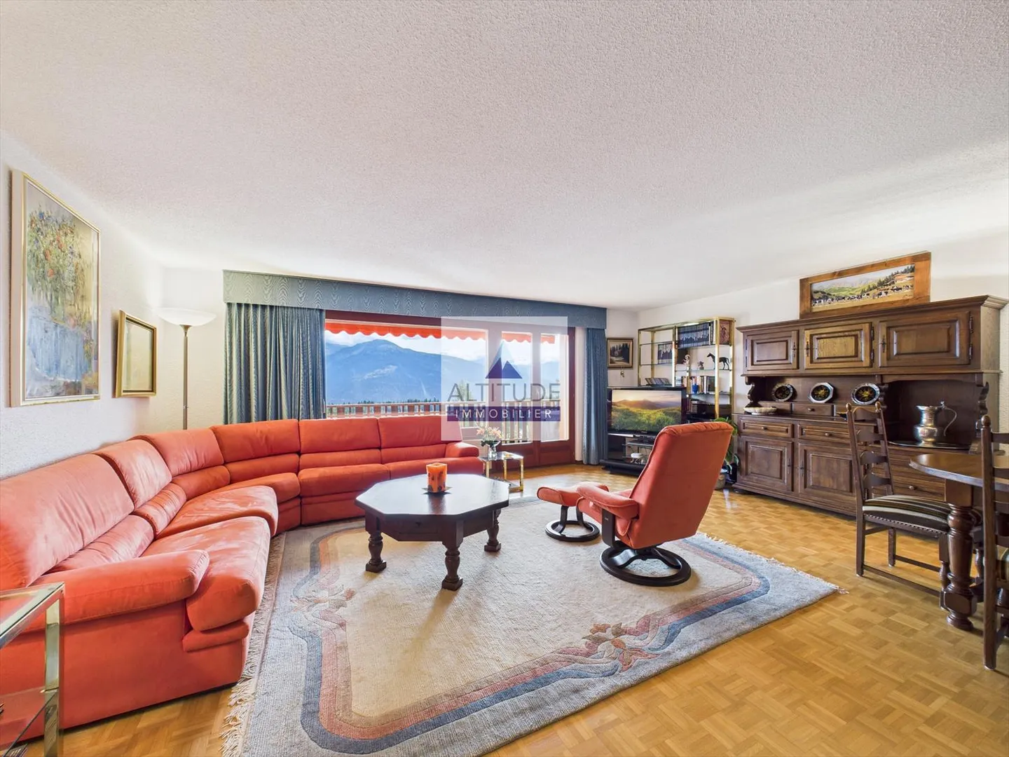 The Daisies - Photo 2 of 13