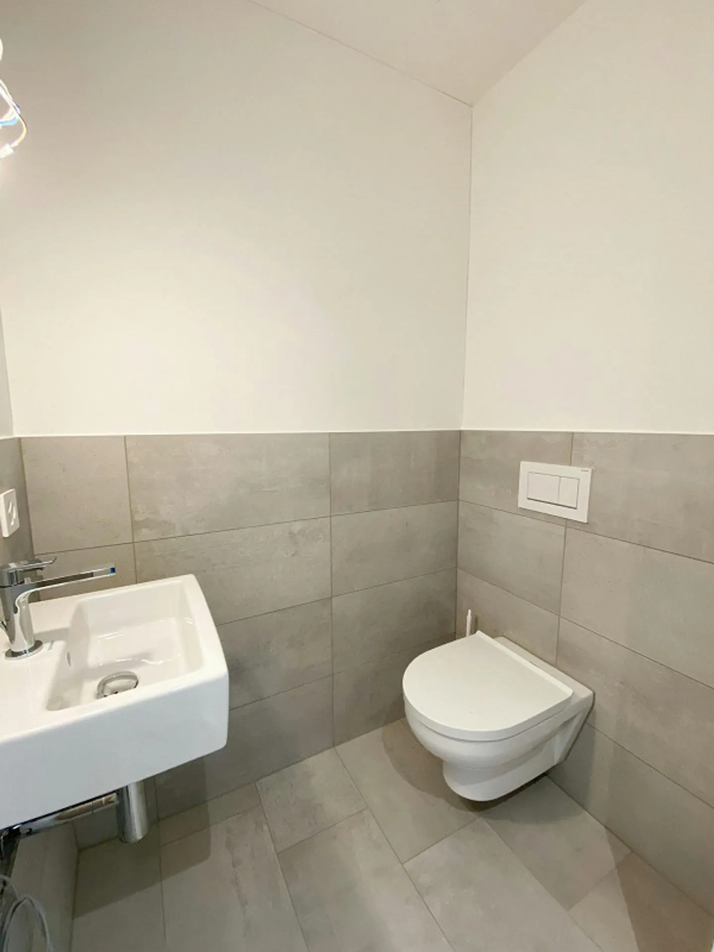 Sunny Garden Apartment in Preferred Location in Höngg - Photo 7 of 9