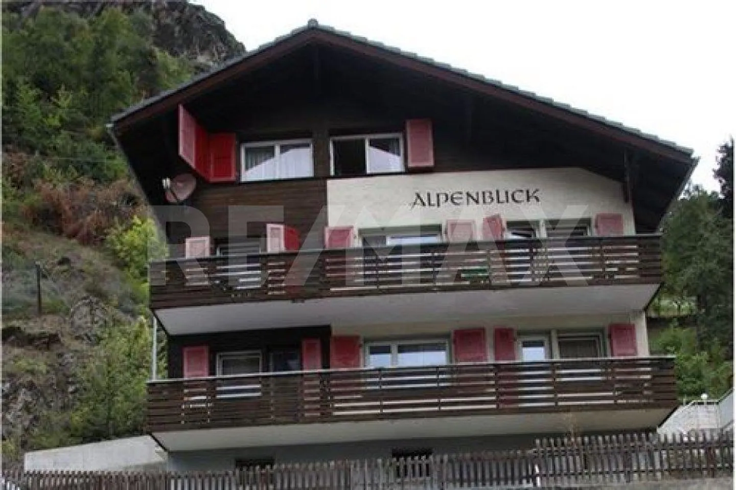Mehrfamilienhaus zu Verkaufen - Foto 2 von 13