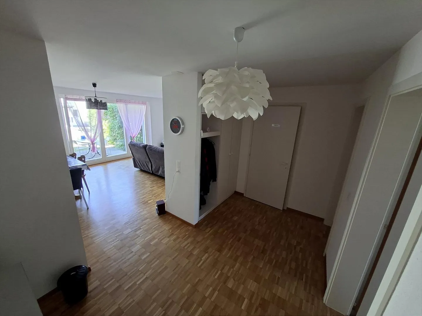 04825 - Appart. 2œ PCES - PLACE ARCHE 3 - ARCONCIEL - Photo 5 sur 9