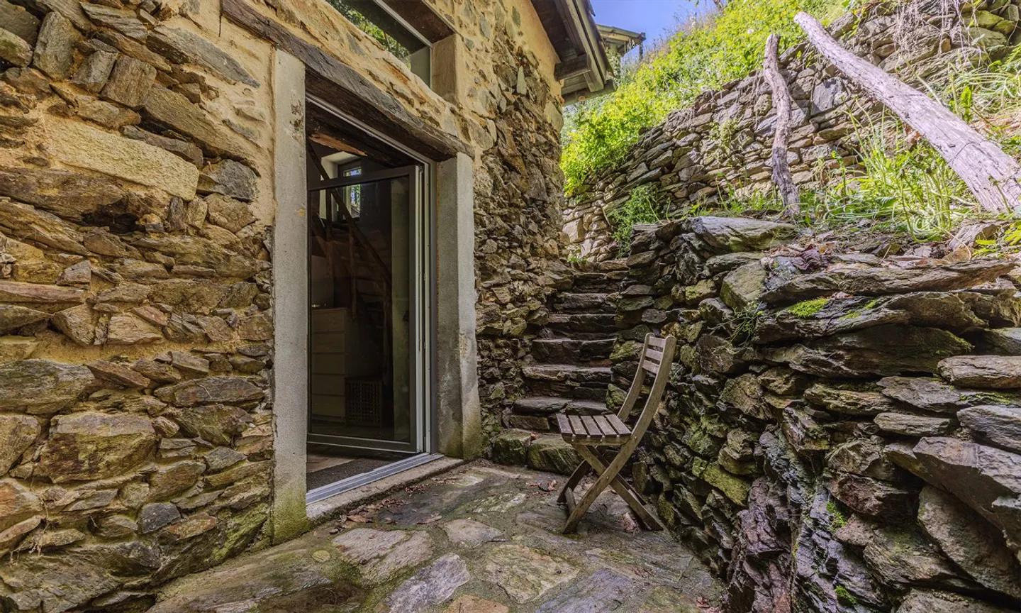 RENT TO BUY - RUSTIC 2.5 ROOMS IN NATURE IN CADEMARIO - Photo 7 of 11