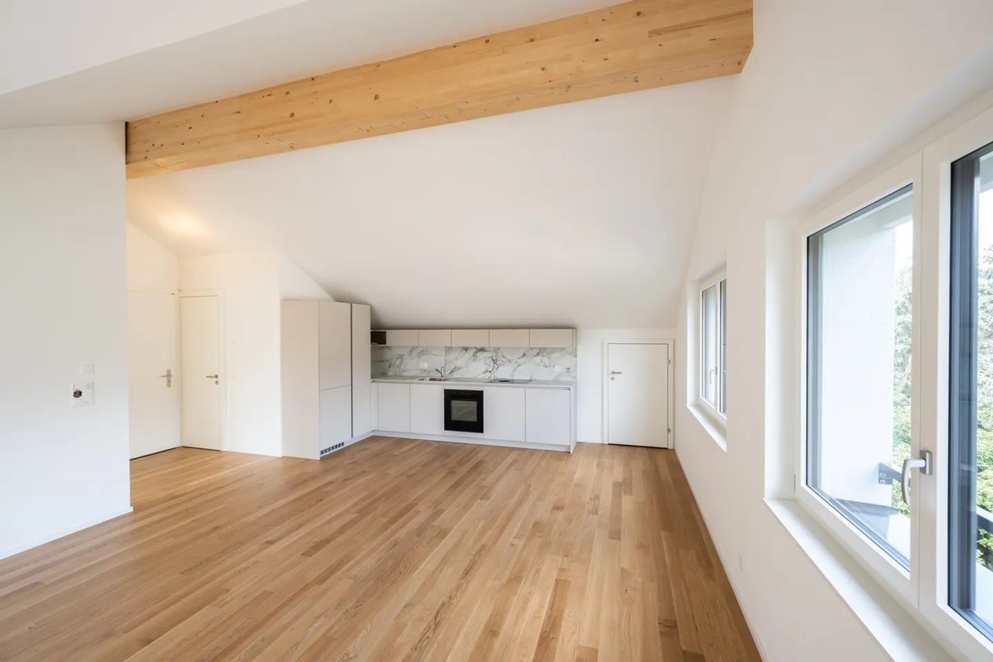 Your new feel-good oasis in Küsnacht - Photo 2 of 4