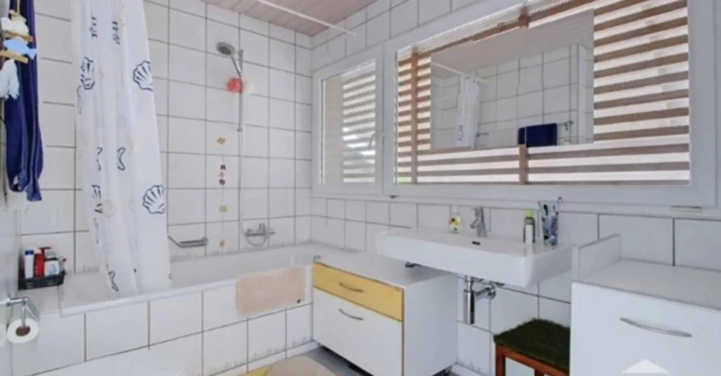 Reihenhaus mit Garten in einer ruhigen und grünen Umgebung - Foto 12 von 12