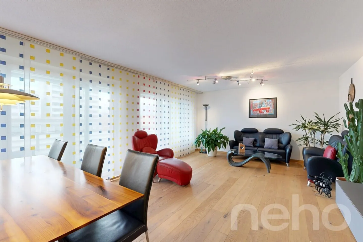 Apartment for sale - Photo 1 of 12