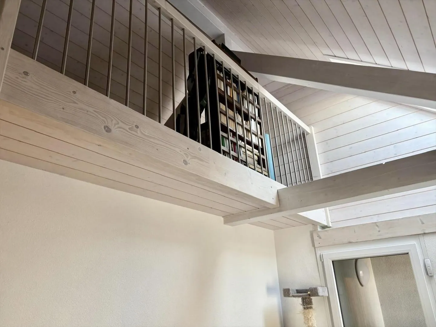 Casa a gradini in affitto - Foto 6 di 8
