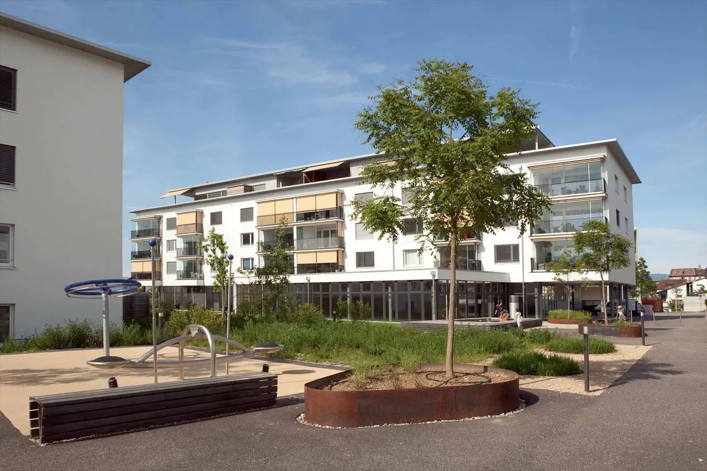 Vivre au centre avec style – Votre nouvel appartement de 4,5 pièces à partir du 1er février 2026 - Photo 1 sur 8