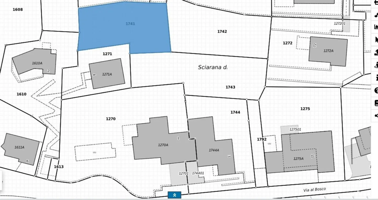 Terreno edificabile di 364 m2 Zona R2 molto soleggiata con vista lago - Foto 8 di 8