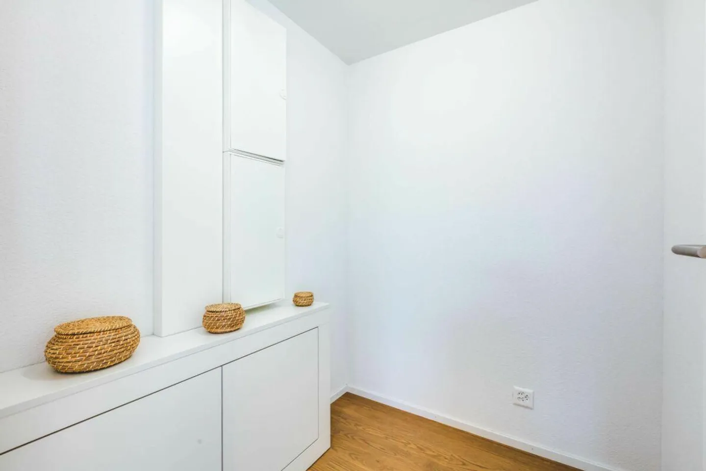 A Sunny Home in a Quiet Location - Photo 10 of 10