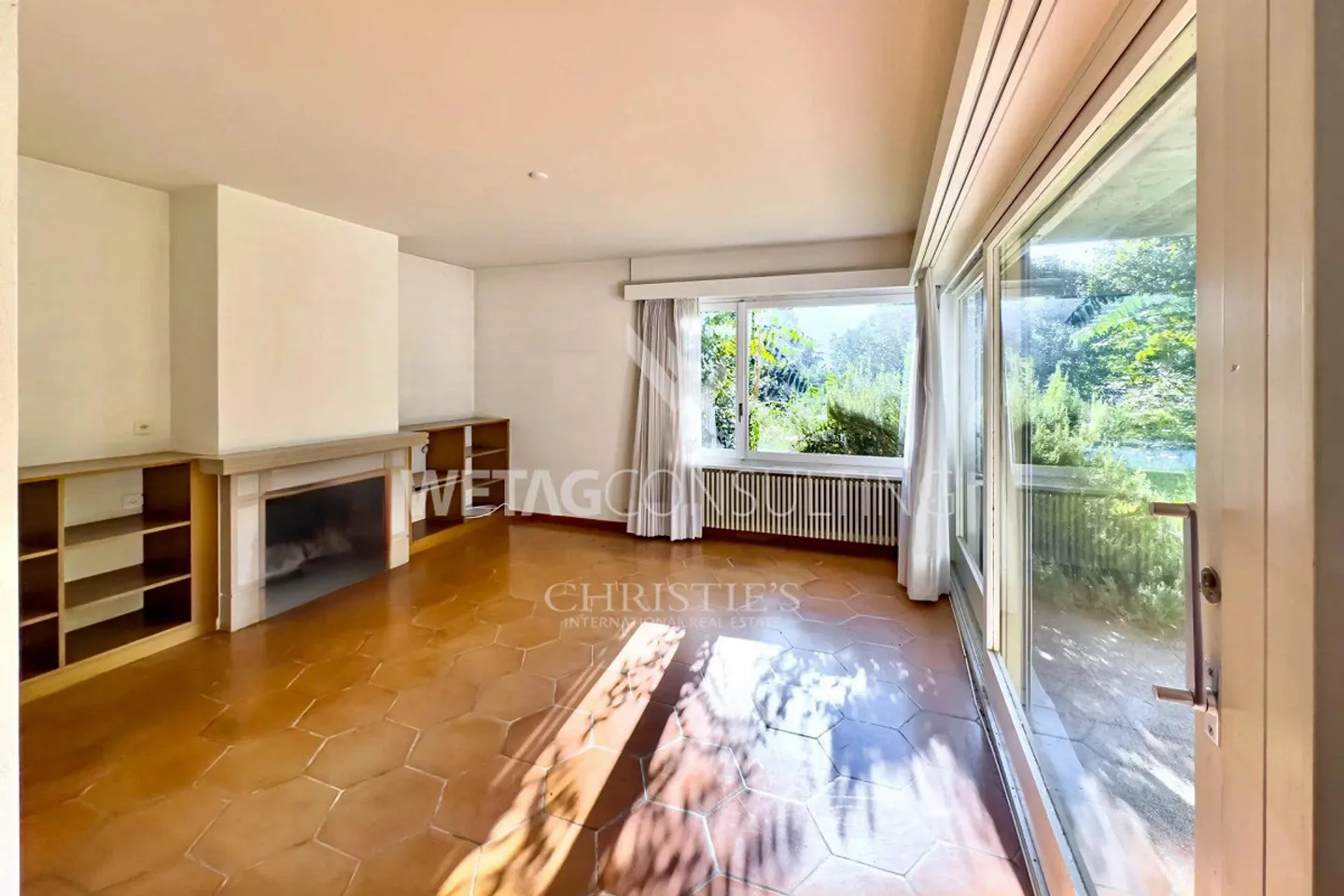 Lugano-Sorengo: Villa da ristrutturare con terreno adiacente... - Foto 4 di 10