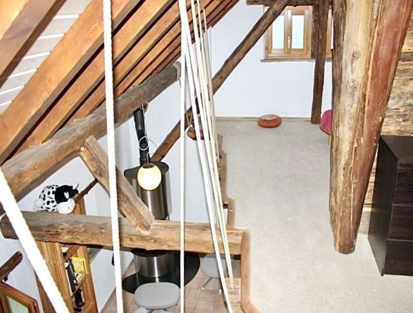 4 1/2-Room Rustic in a Secluded Location, Very Sunny, Quiet View - Photo 10 of 24