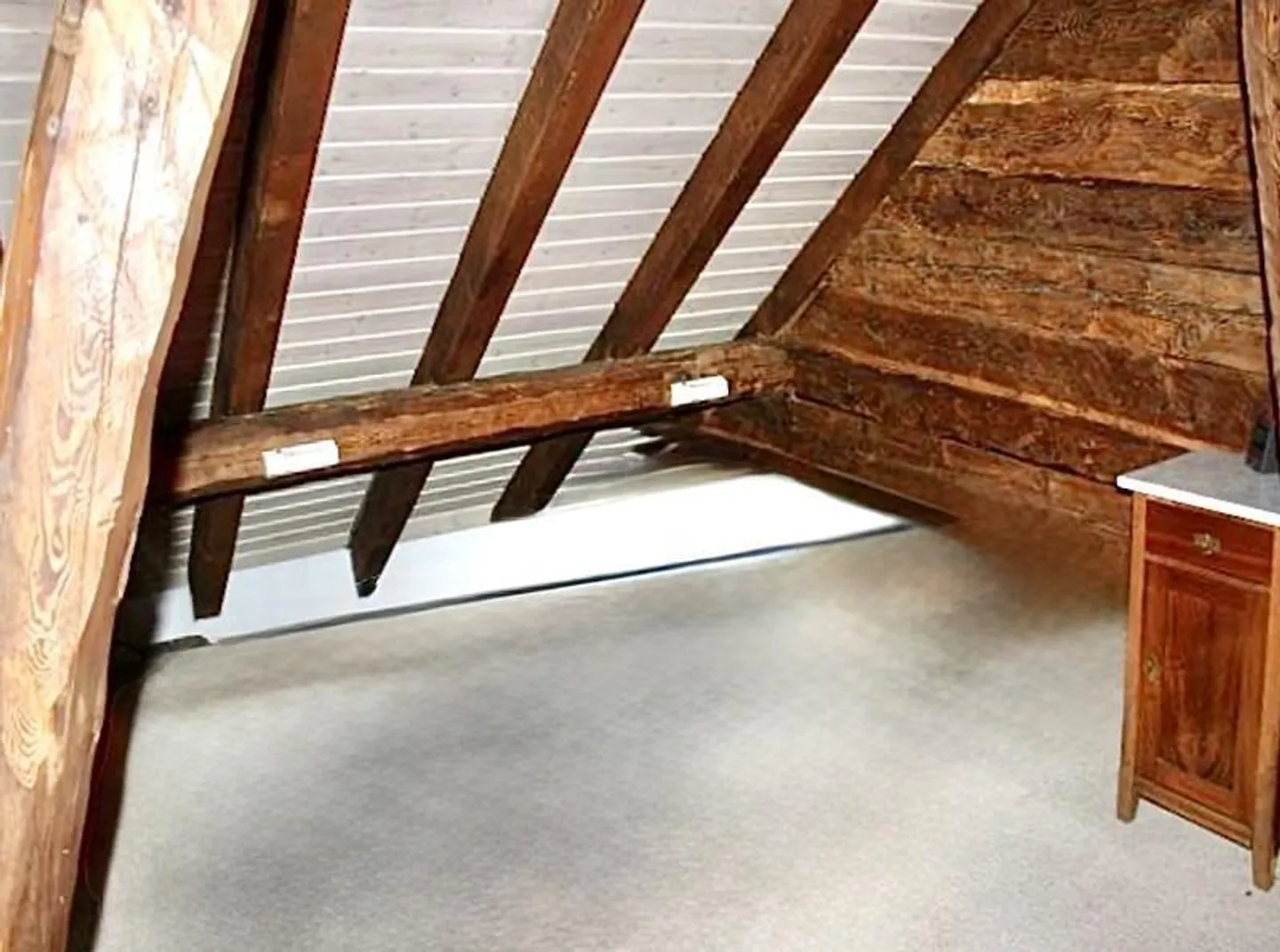 4 1/2-Room Rustic in a Secluded Location, Very Sunny, Quiet View - Photo 11 of 24