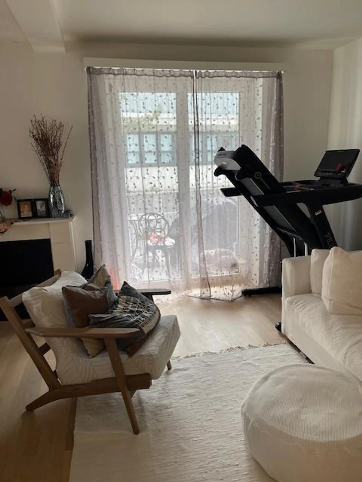 Spacious Seefeld Apartment - Photo 2 of 8