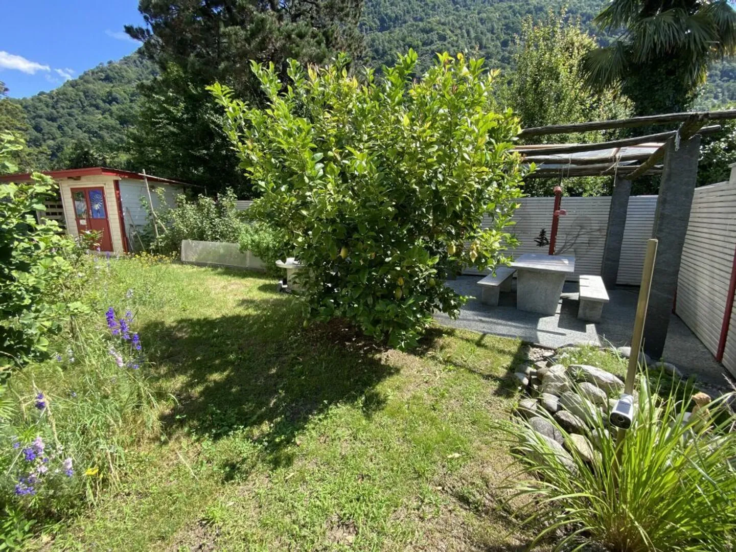 Zweifamilienhaus in Top-Zustand - Foto 5 von 21