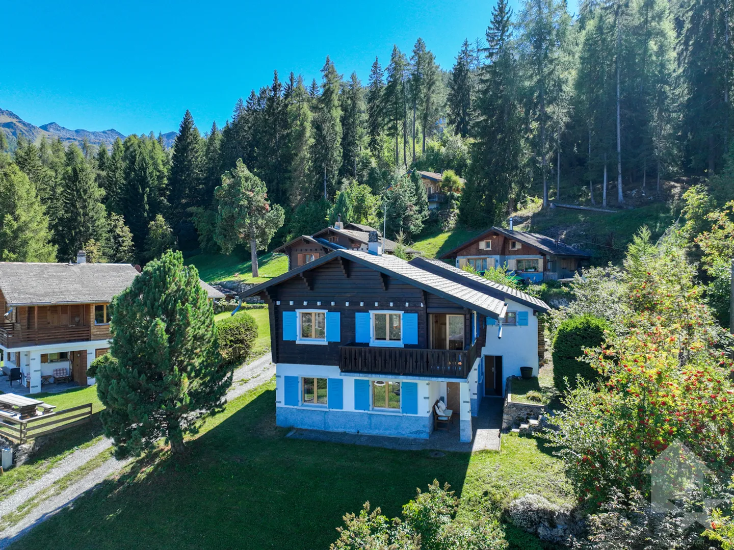 7-Zimmer-Chalet im Zentrum von La Tzoumaz - Foto 17 von 20