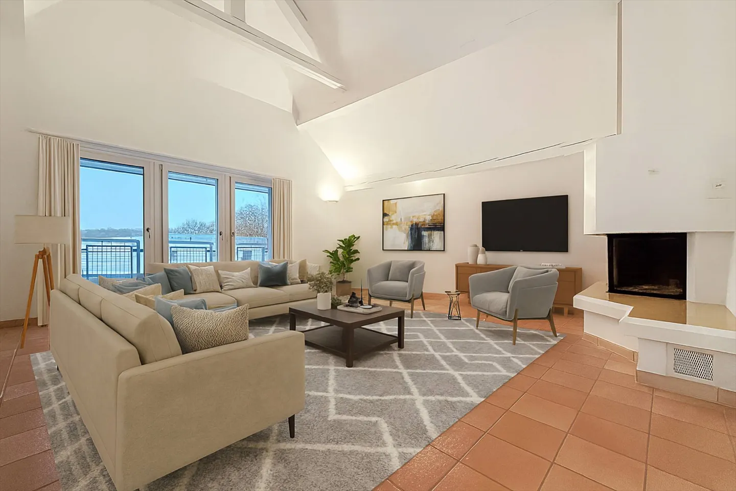 Penthouse von 150 m² verteilt auf 5,5 Zimmer mit schönen Deckenhöhen - Foto 2 von 12