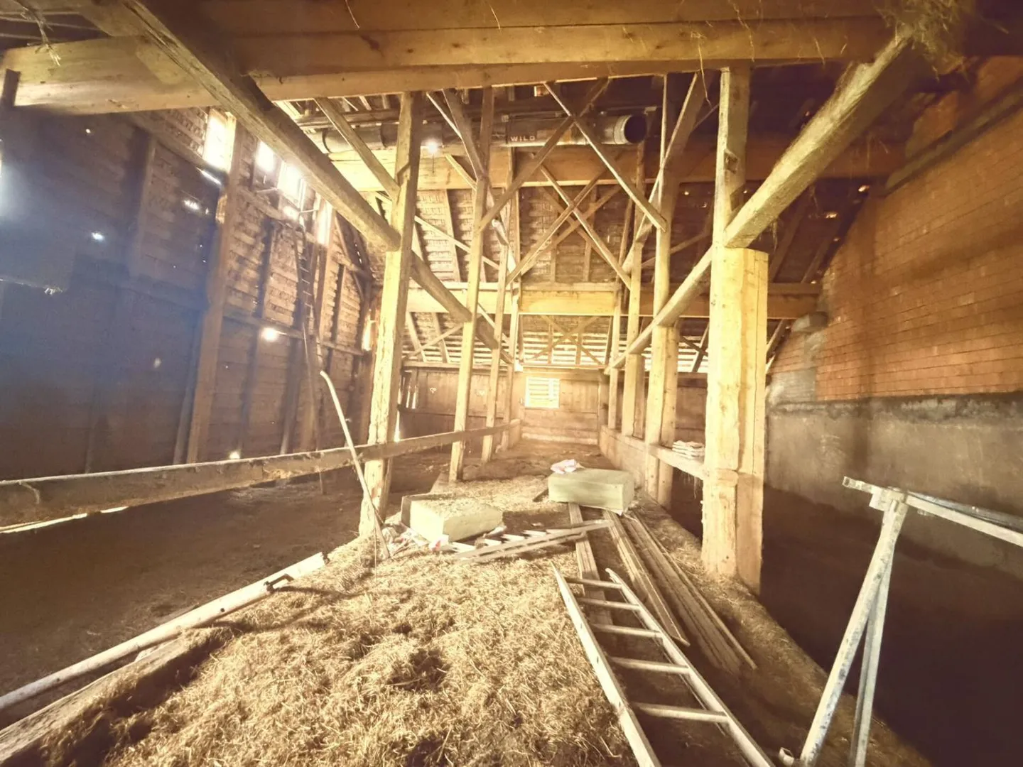 Fattoria da ristrutturare con grande potenziale e più appartamenti possibili - Foto 2 di 8