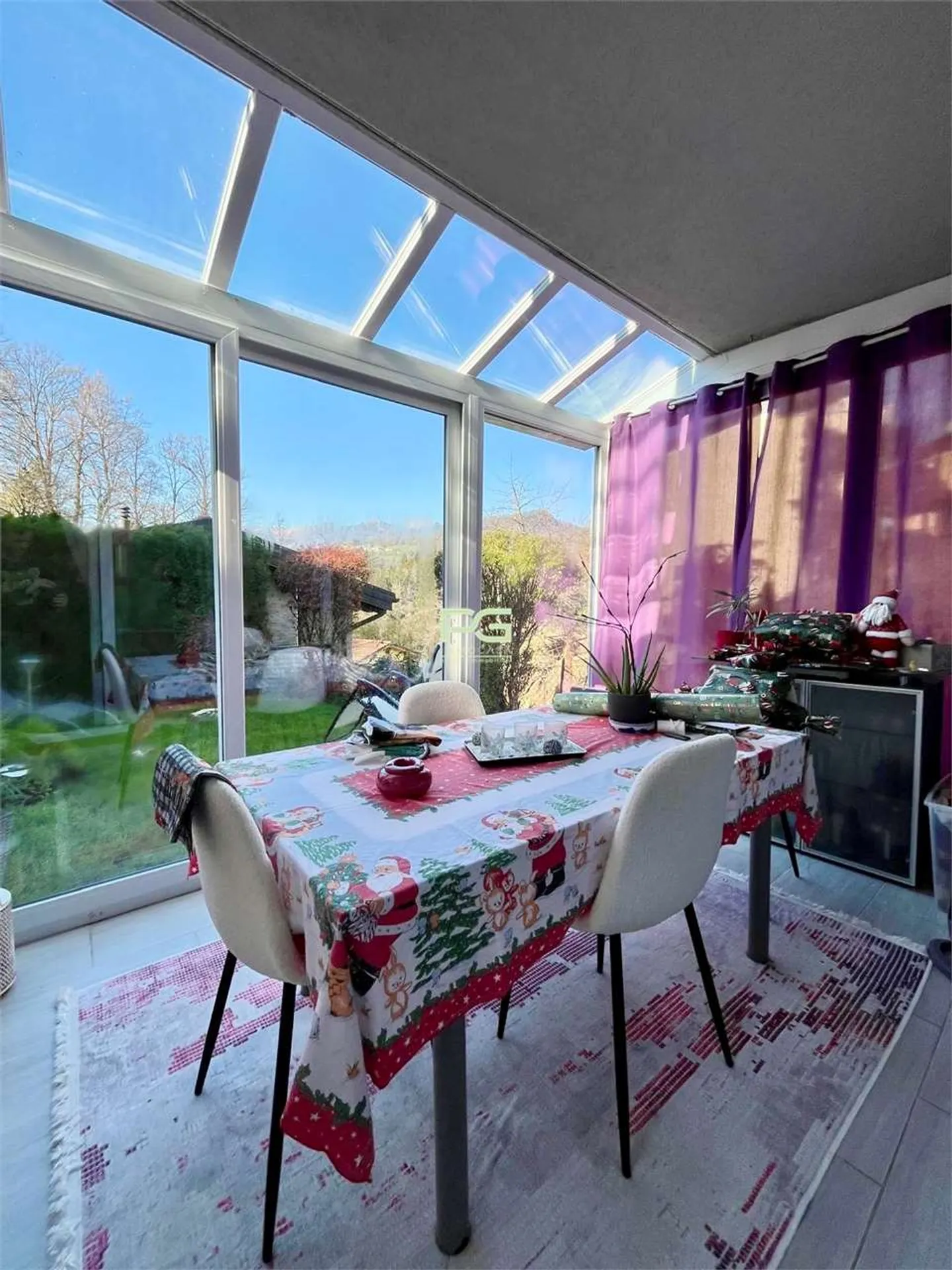 Zweifamilienhaus mit Garten in Davesco Soragno - Foto 9 von 13