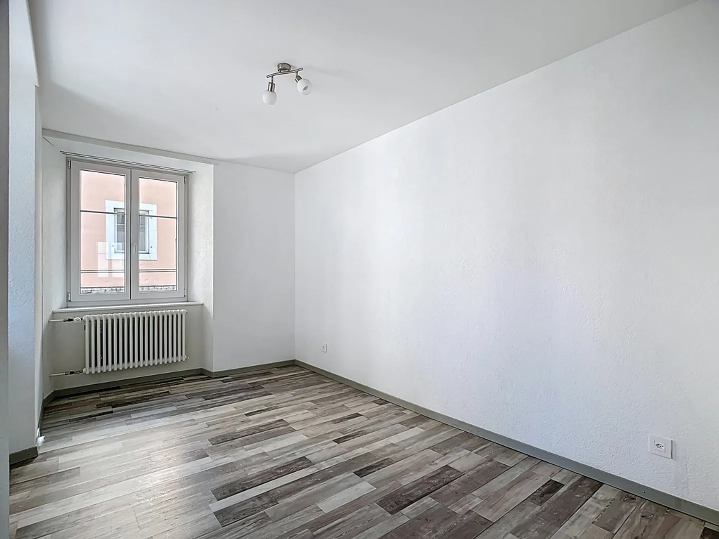 Appartamento 4 locali - Foto 5 di 11