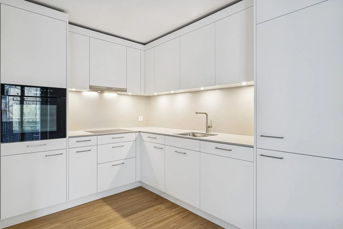 Modernes Apartment in Oerlikon - Foto 1 von 11