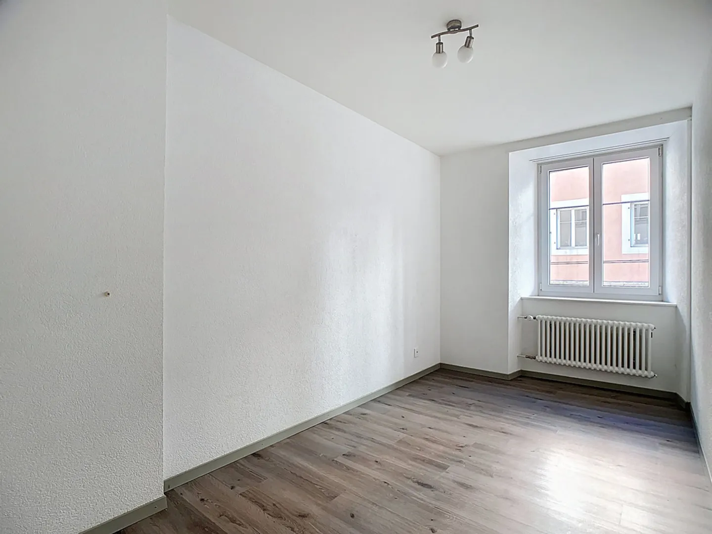 Appartamento 4 locali - Foto 9 di 11