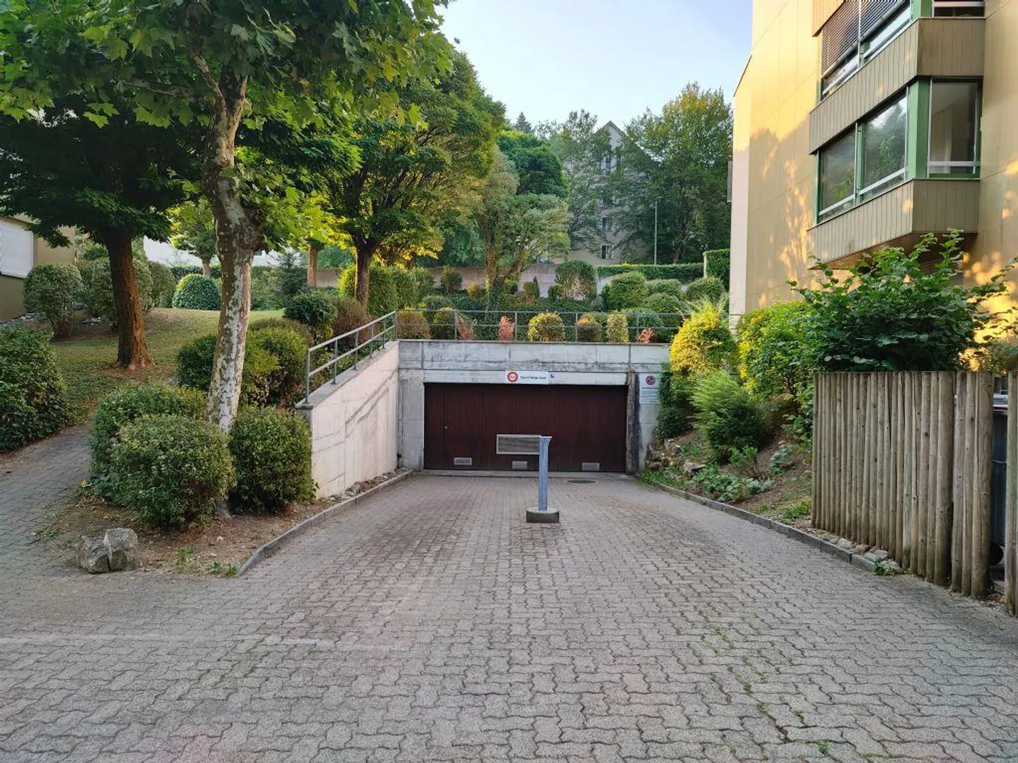 PARKING OPTIONS IN BADEN - Photo 2 of 2