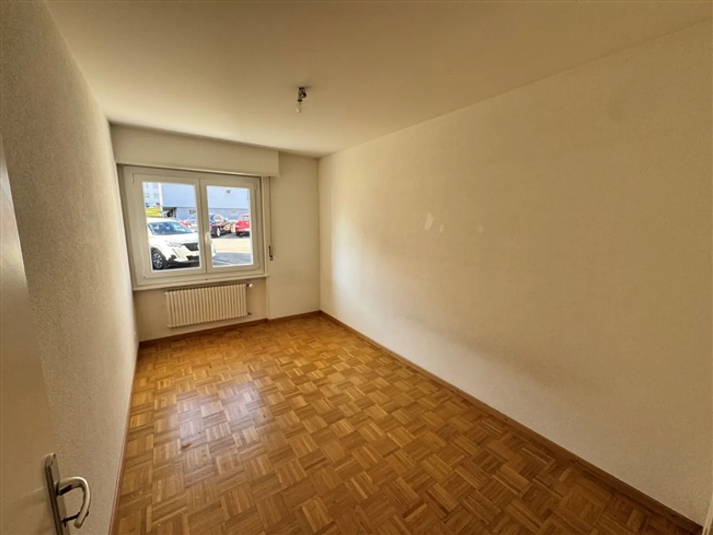 Bel appartement avec balcon - Photo 2 sur 5