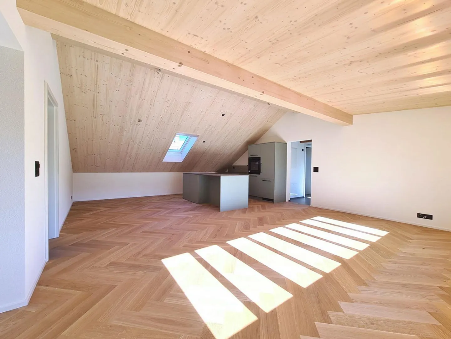 Traumhaftes Loft-Apartment 2022 - Foto 5 von 13