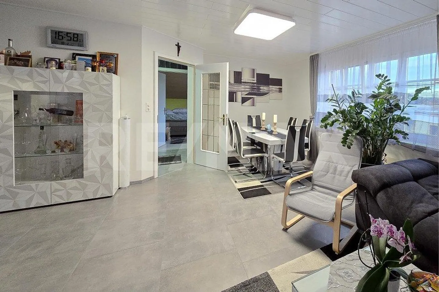 Vivere su 129 m², stanza hobby e cantina, 2 posti auto - Foto 4 di 8