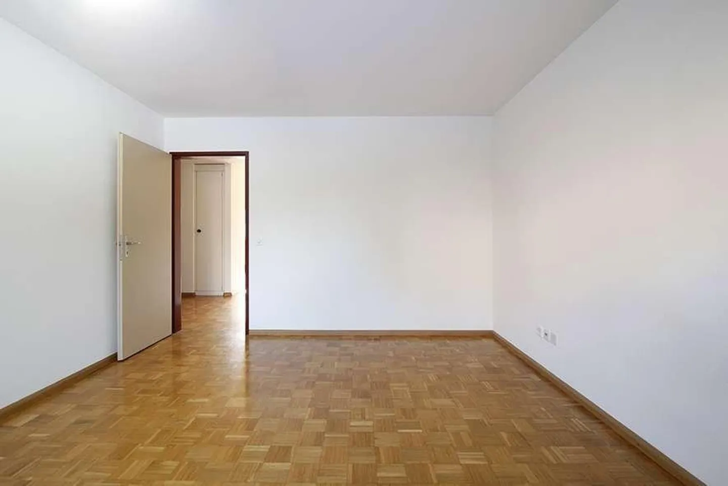 Charmante Wohnung mit Balkonen - Foto 4 von 8