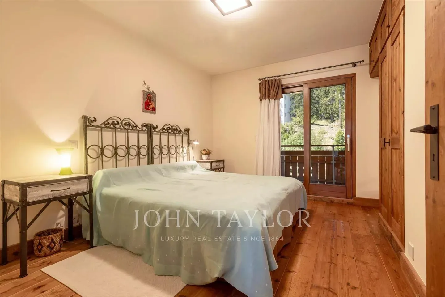 Luxury Attic: Weekly/Seasonal Rental - Photo 6 of 13