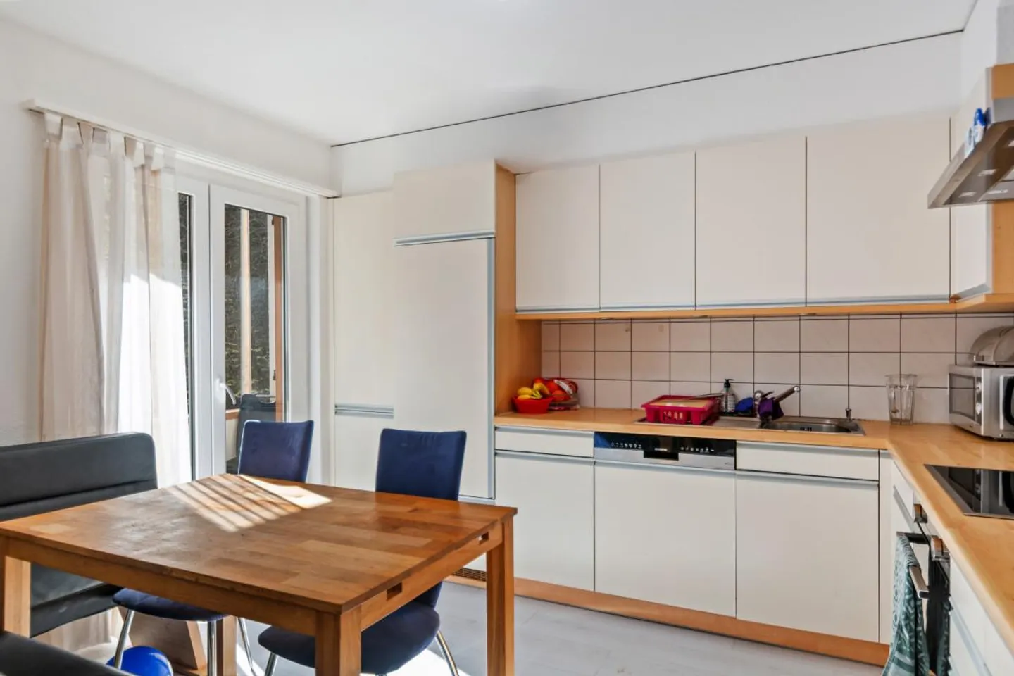 Urgente! Proprietà da sogno a Perrefitte: Modernità e tranquillità alle porte di Moutier - Foto 3 di 12