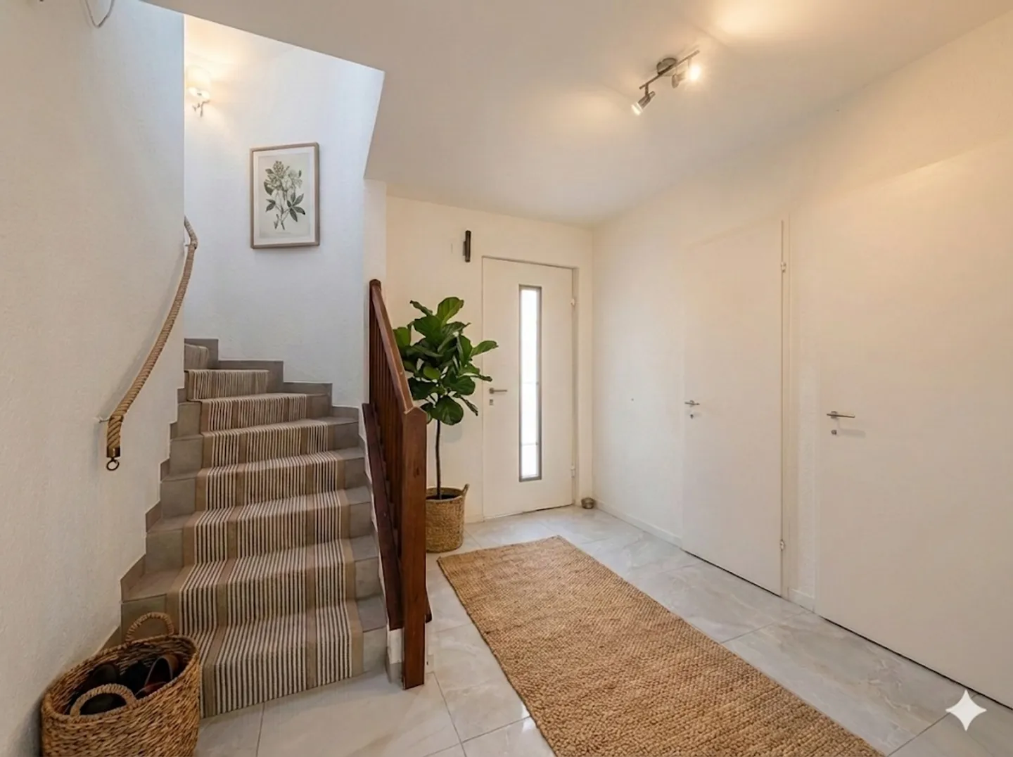 Villa with separate annex studio in Commugny - Photo 2 of 8